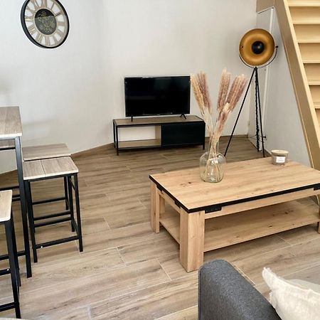 Apartament Delice De Nîmes Zewnętrze zdjęcie